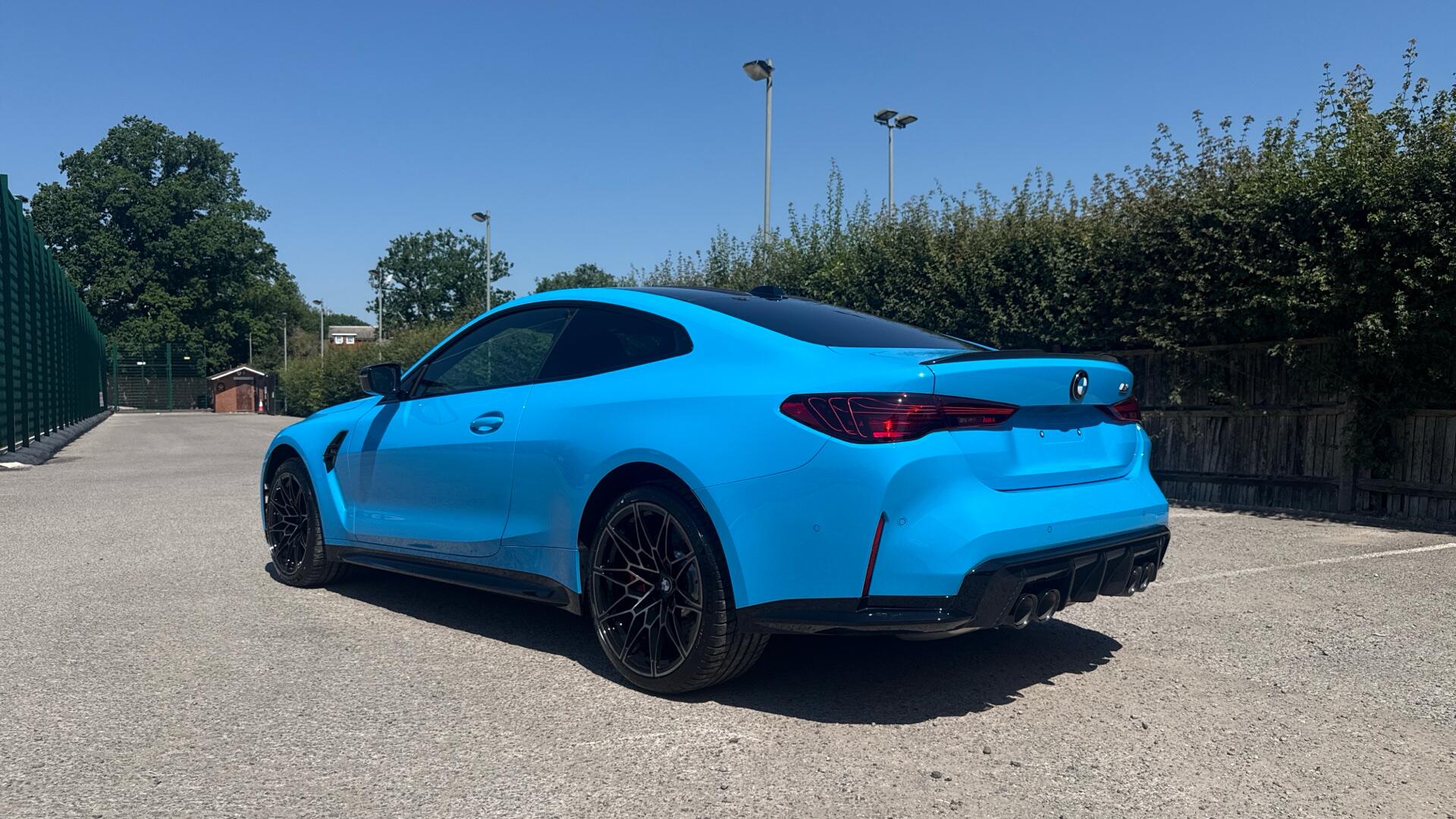 BMW M4 view 30
