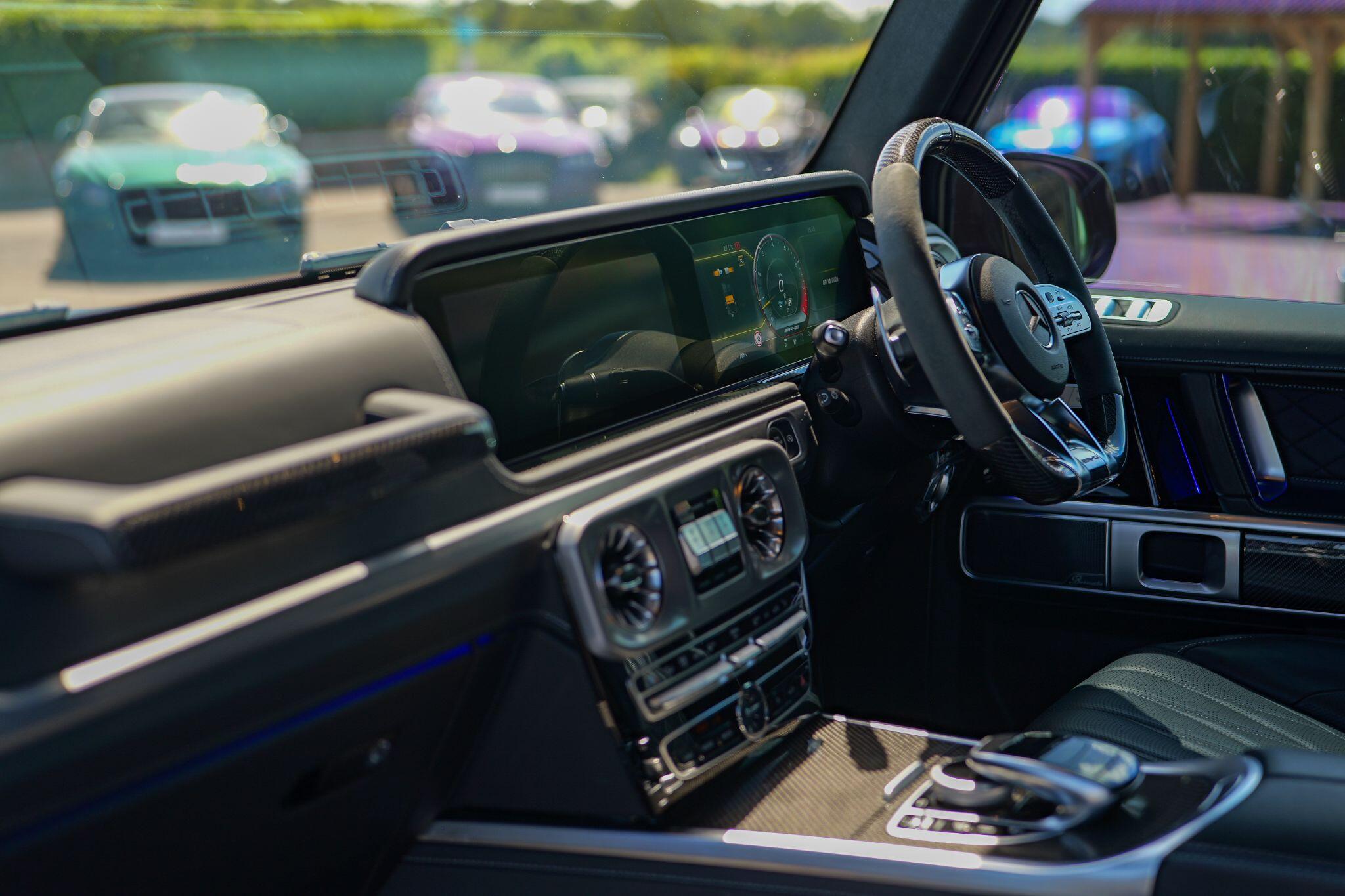 Mercedes-Benz G Class view 19