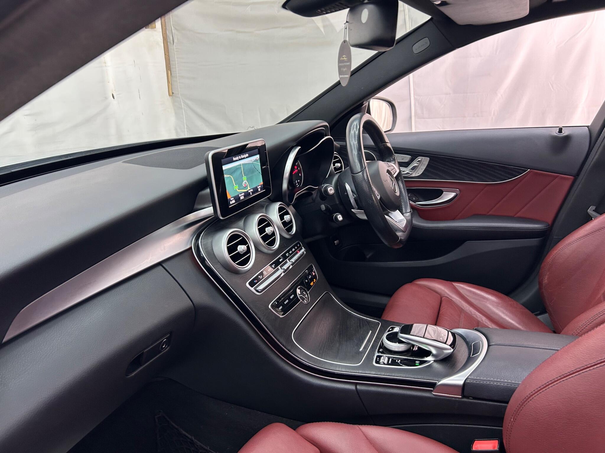 Mercedes-Benz C Class view 15