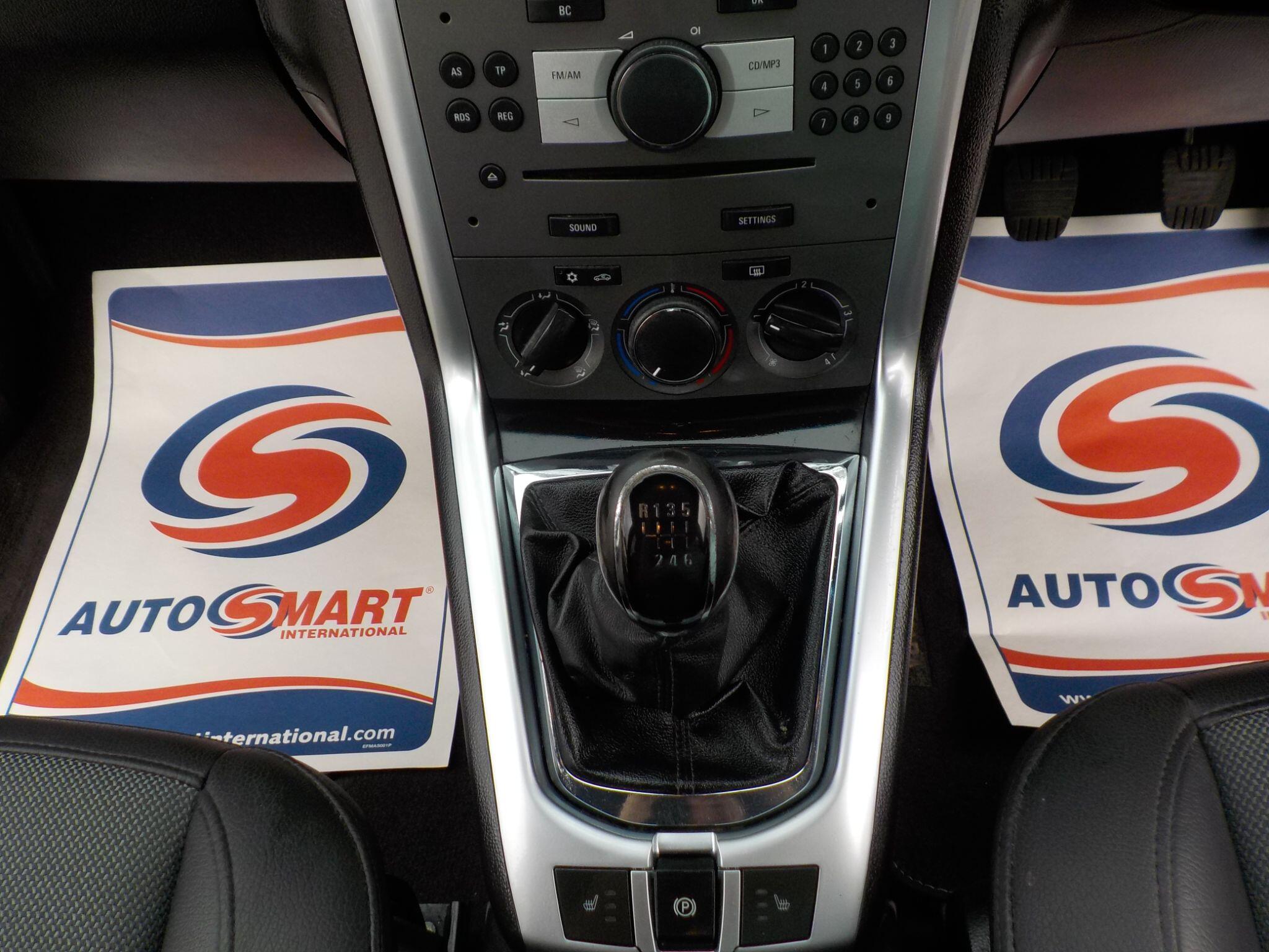 Vauxhall Antara 2.4 Exclusiv 2WD Euro 5 5dr