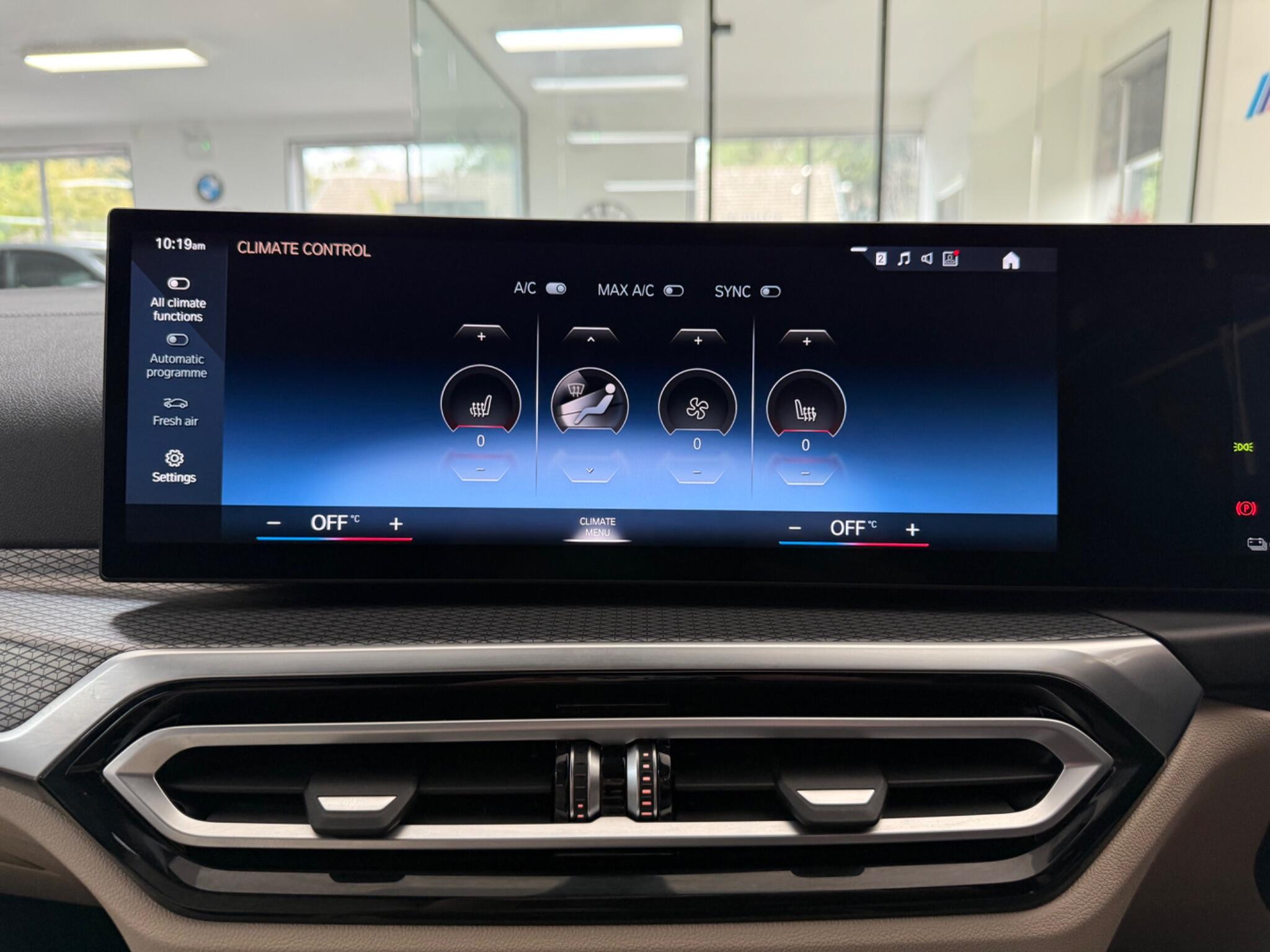 BMW I4 view 8