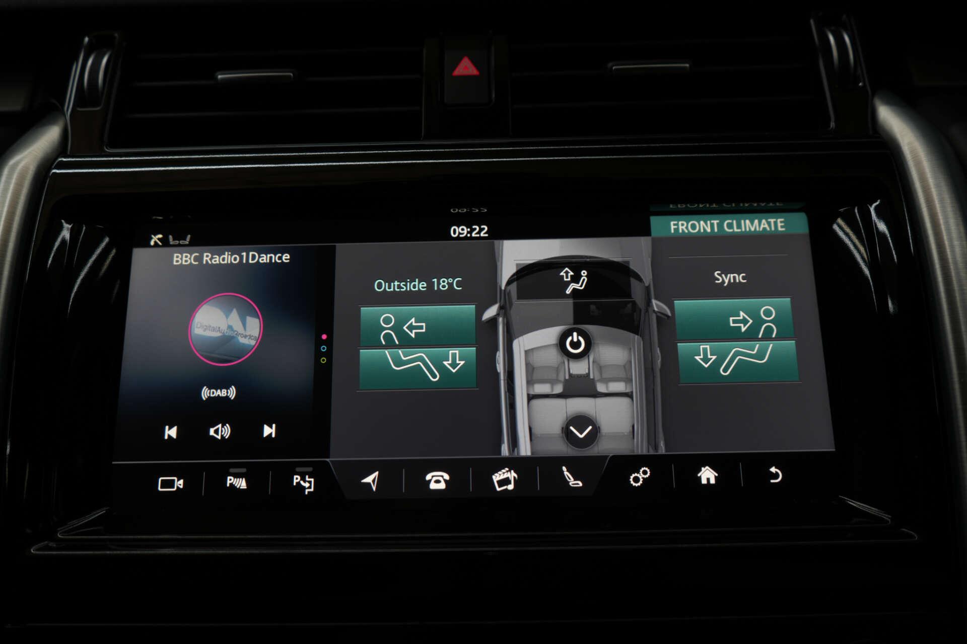 Land Rover Discovery view 34