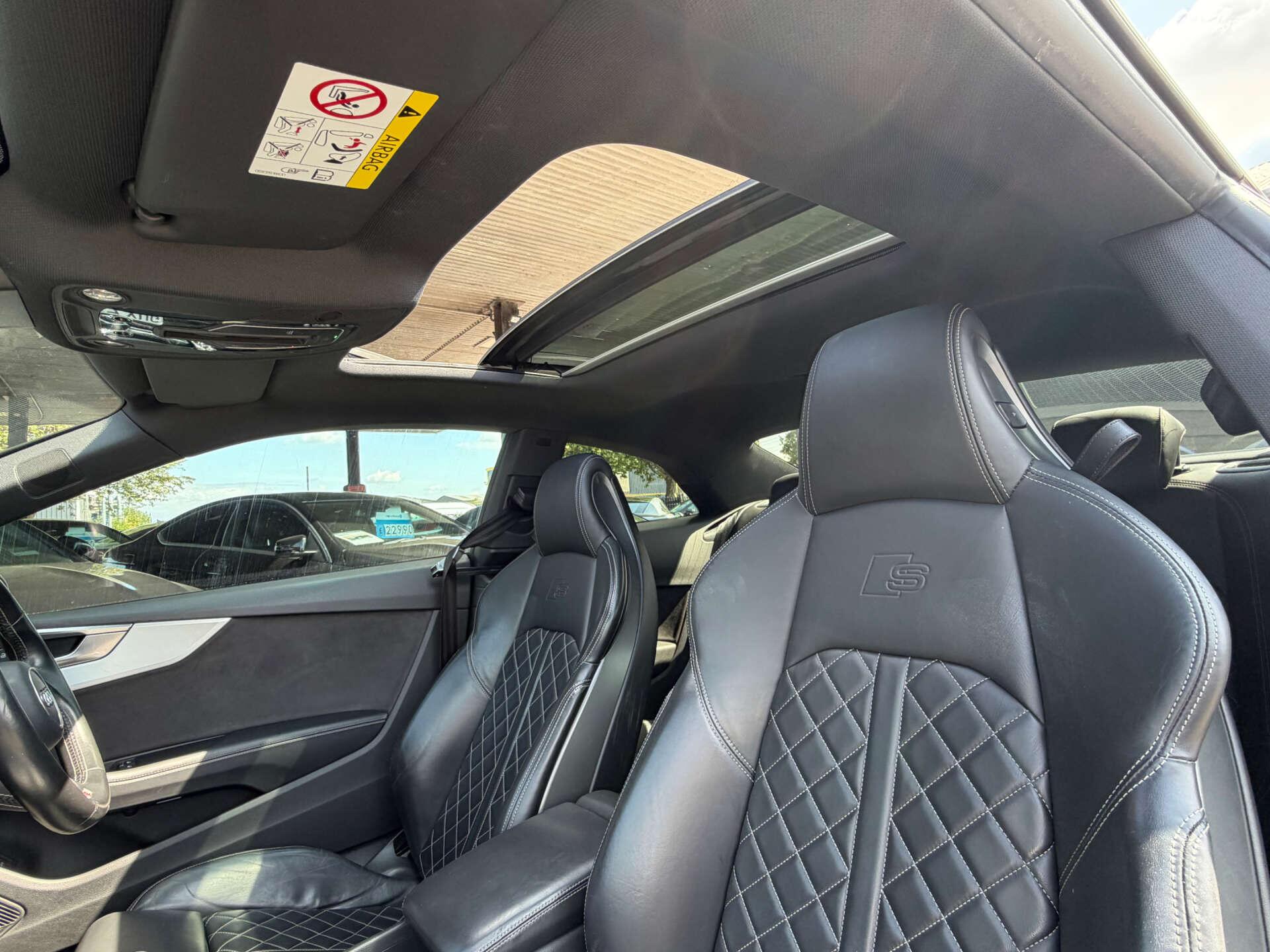 Audi S5 view 20