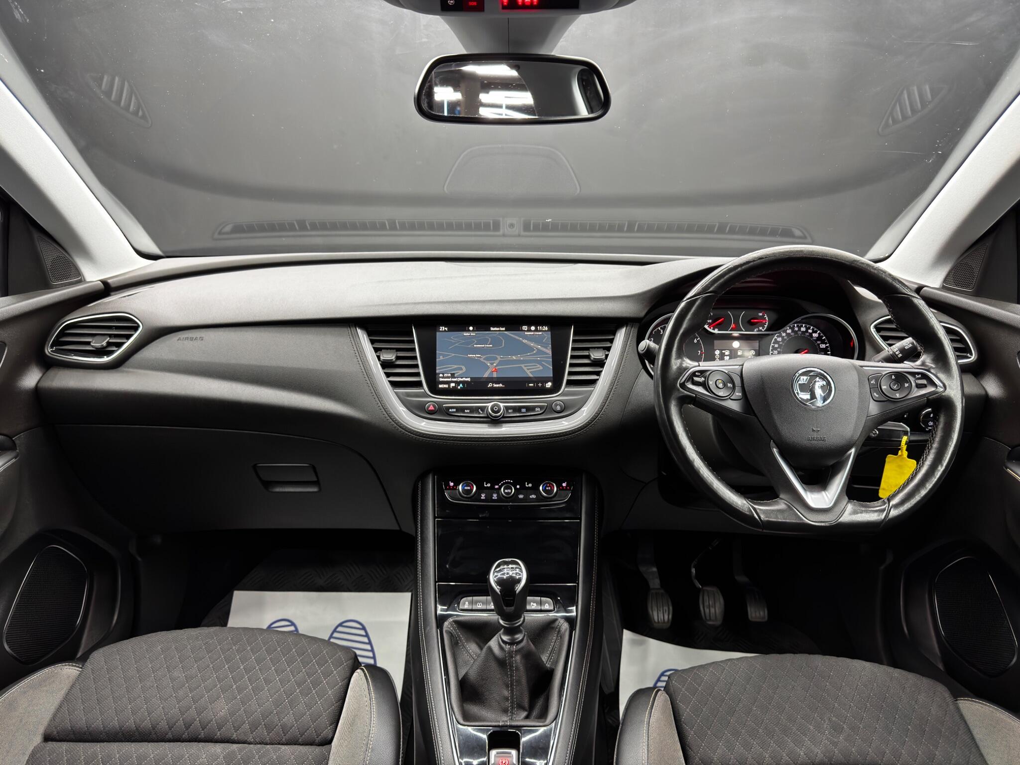 Vauxhall Grandland X view 10