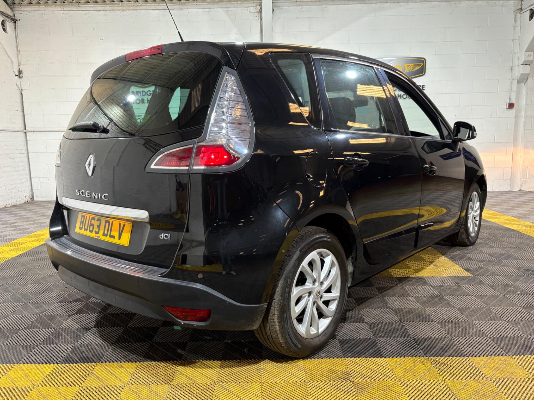 Renault Scenic view 4