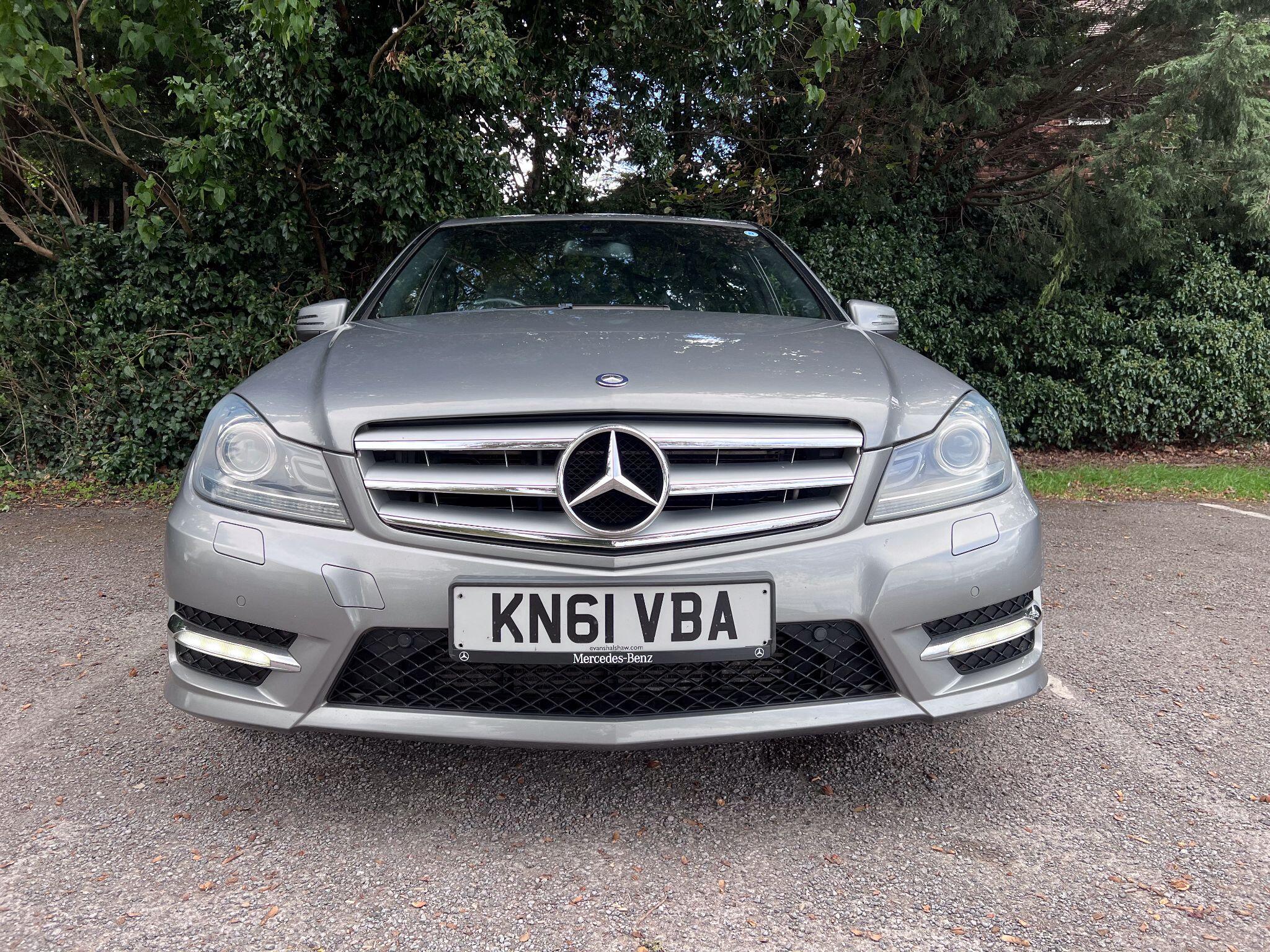 Mercedes-Benz C-Class view 15