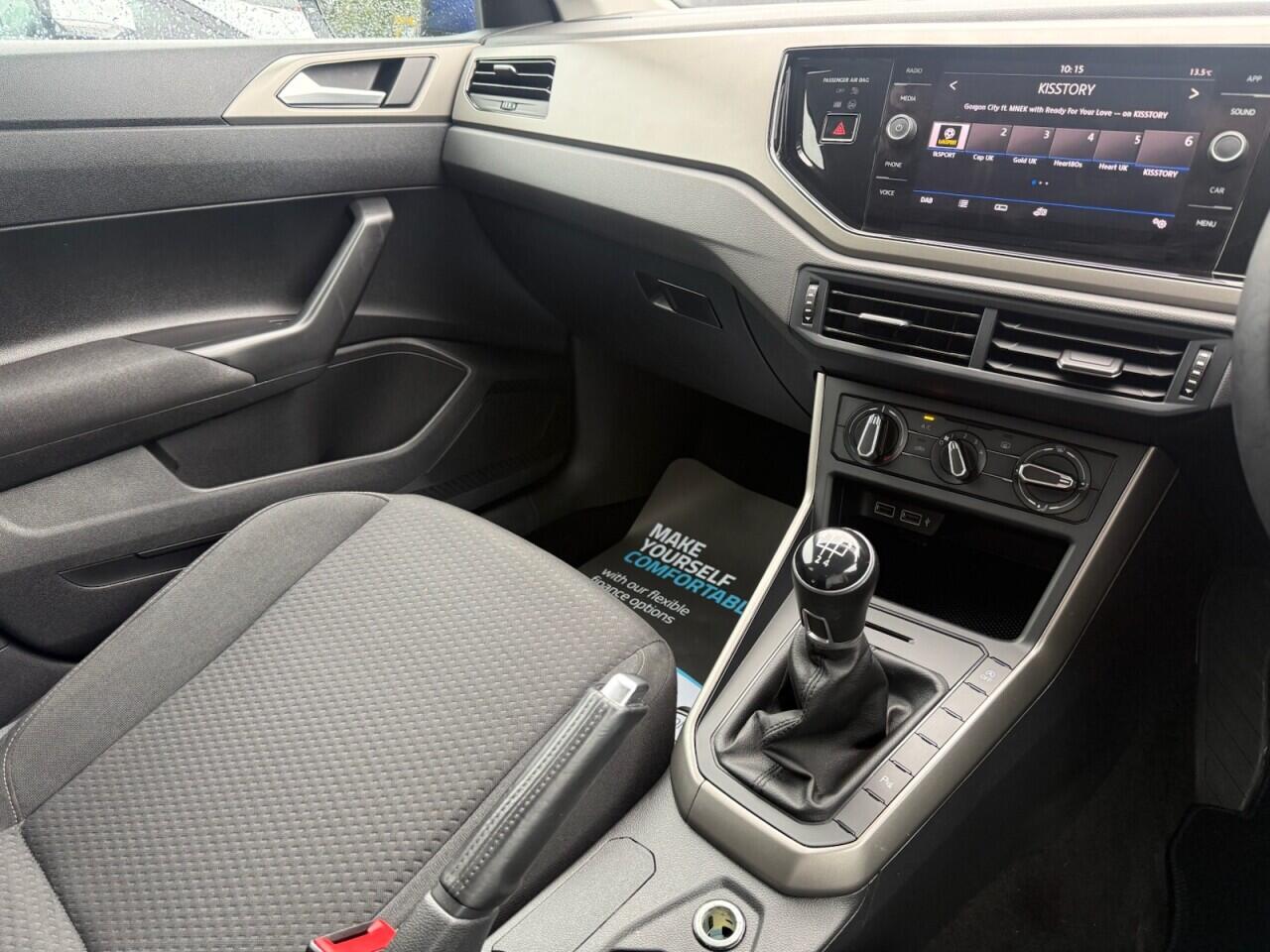 Volkswagen Polo view 13