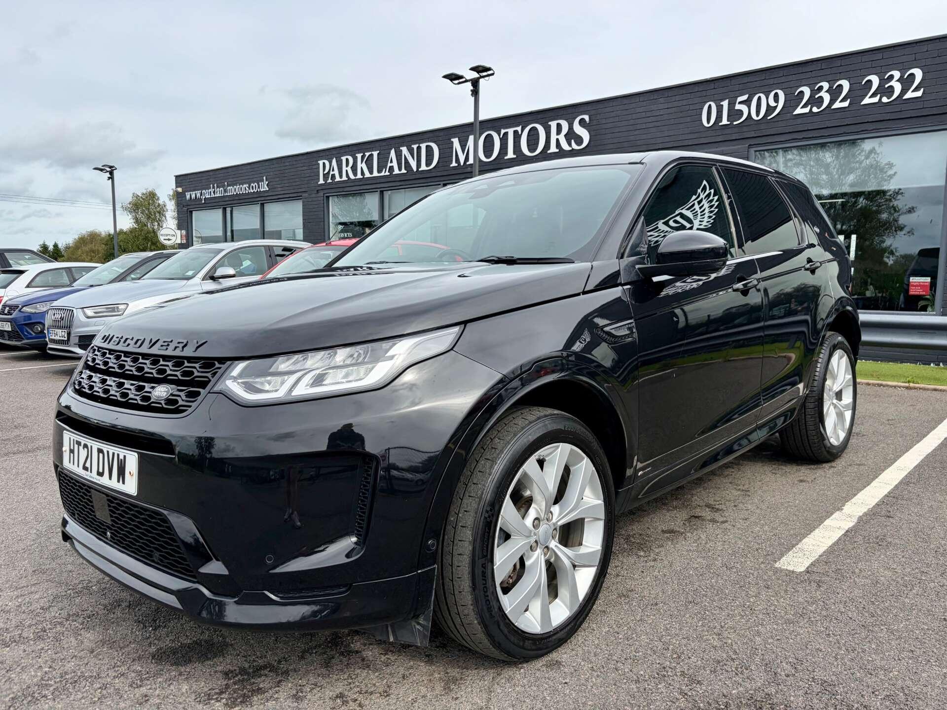 Land Rover Discovery Sport view 4