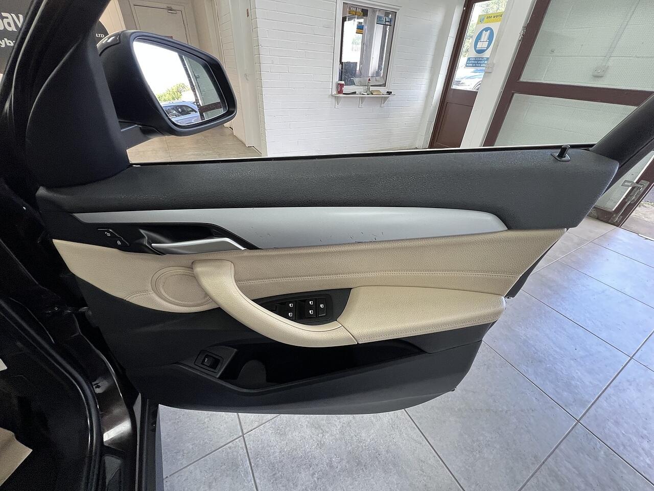 BMW X1 view 14