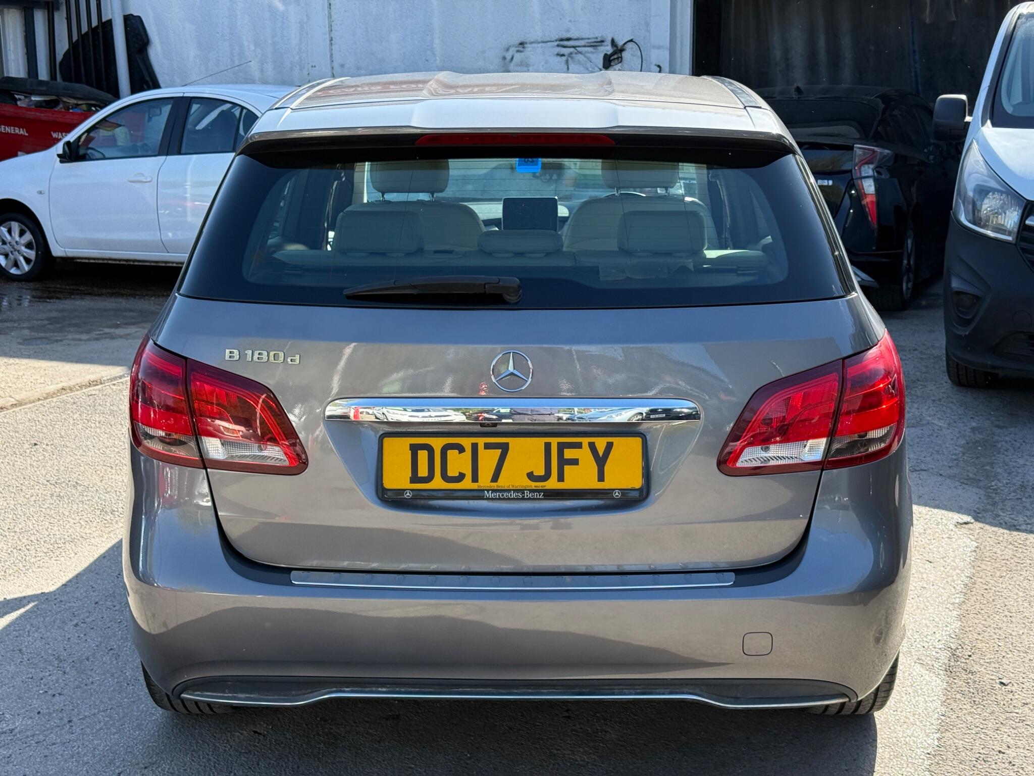 Mercedes-Benz B Class - Image 16
