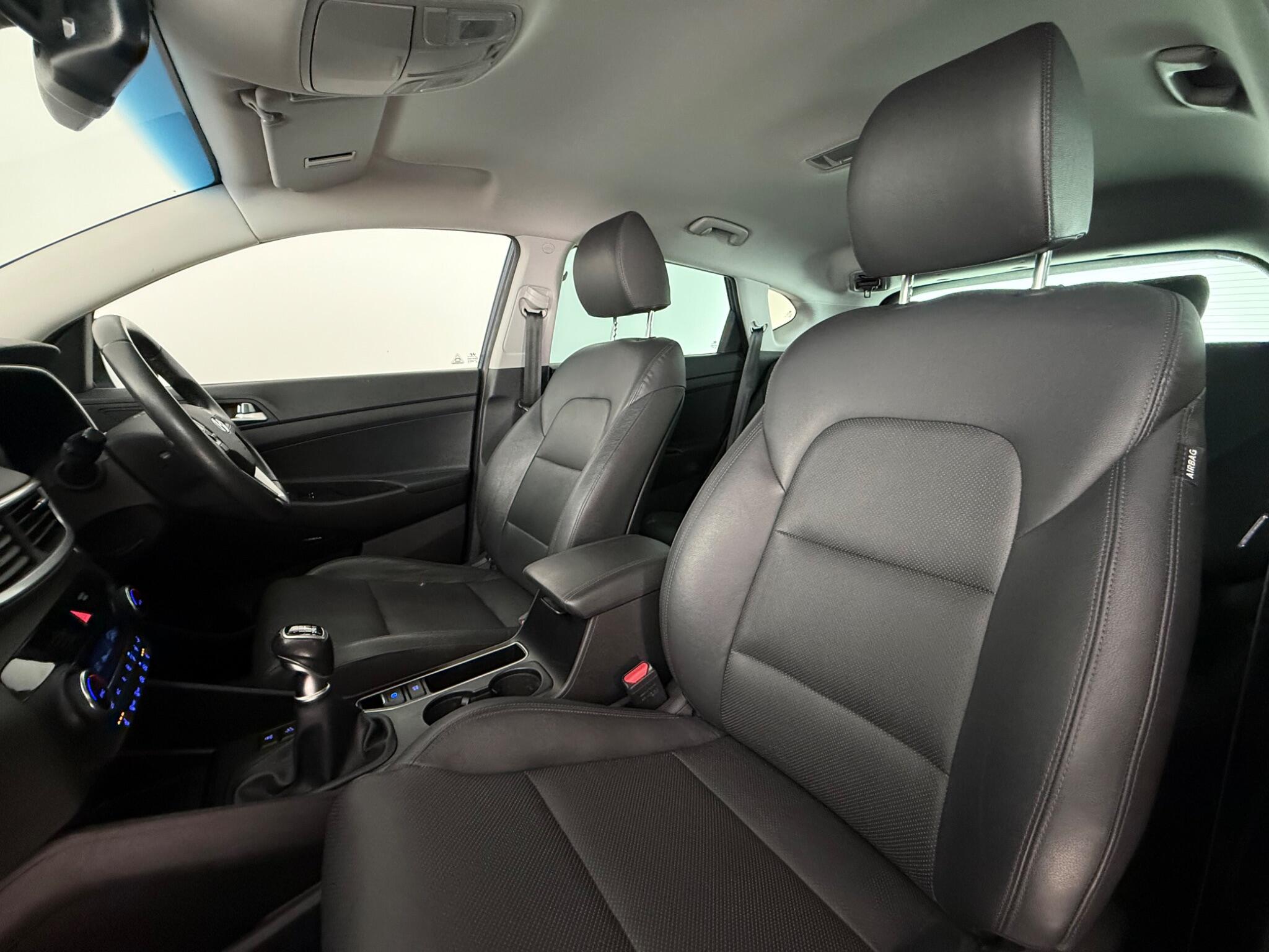 Hyundai Tucson view 28