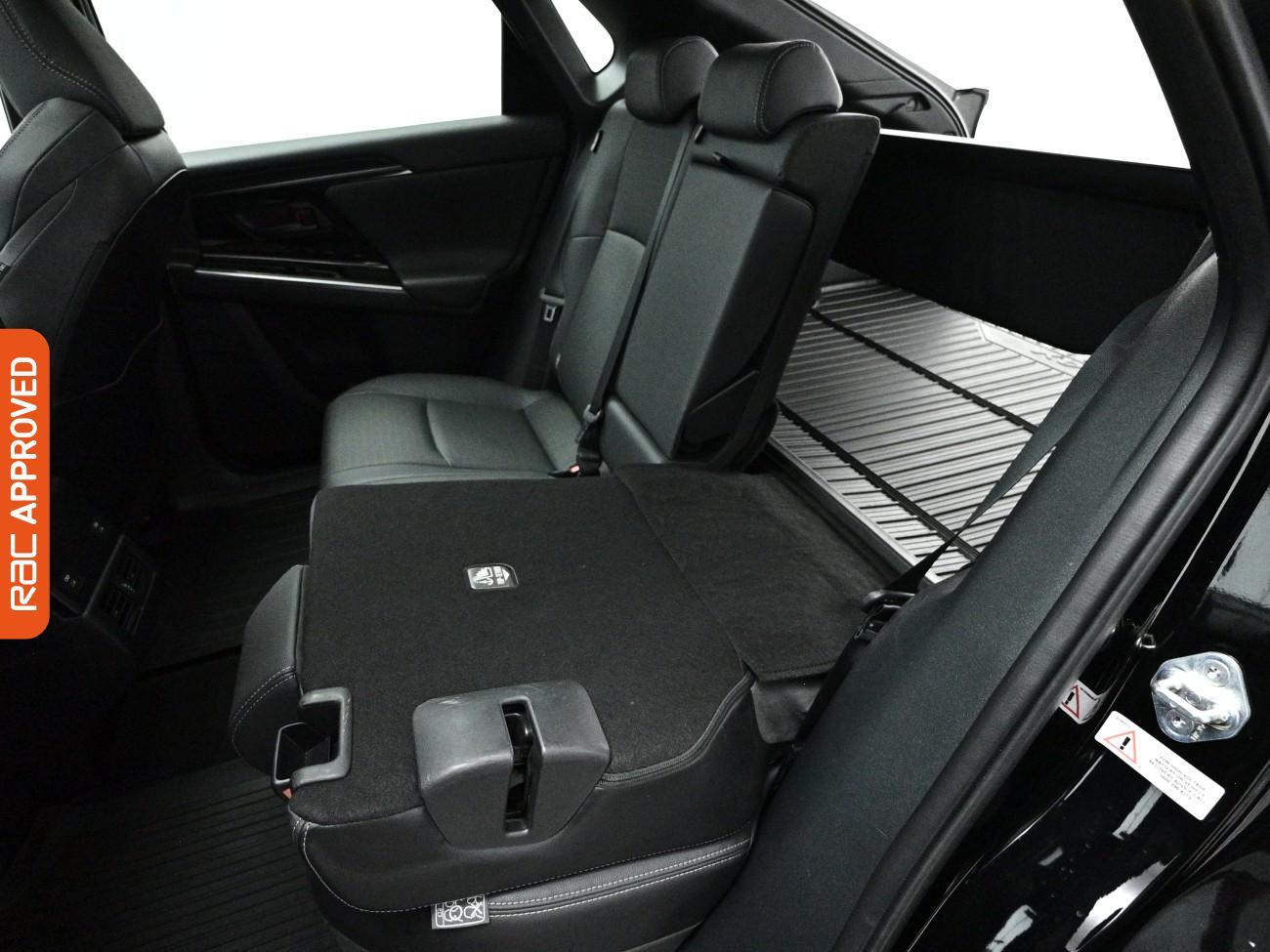 Toyota bZ4X view 28