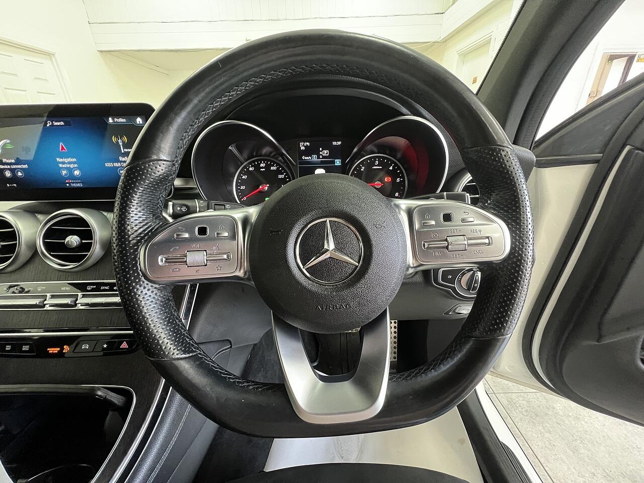 Mercedes-Benz GLC view 9