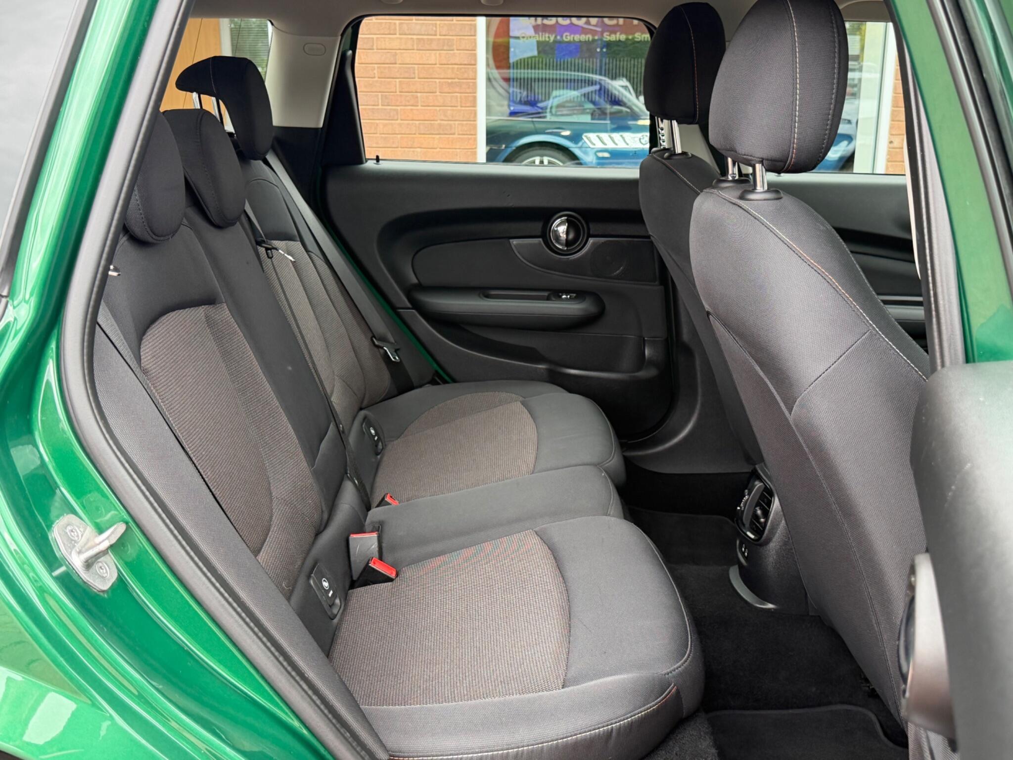 Mini Clubman view 64