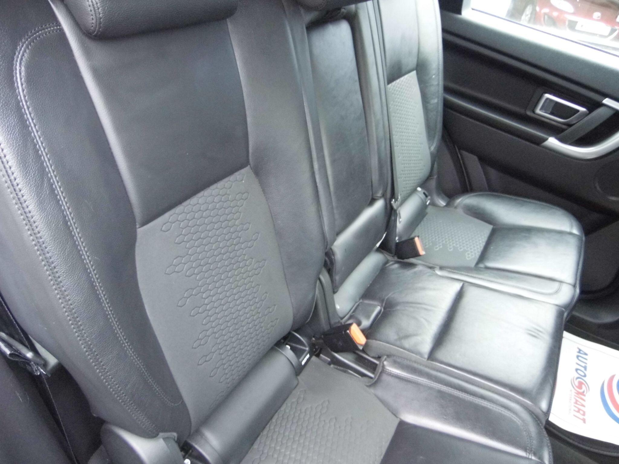 Land Rover Discovery Sport view 28