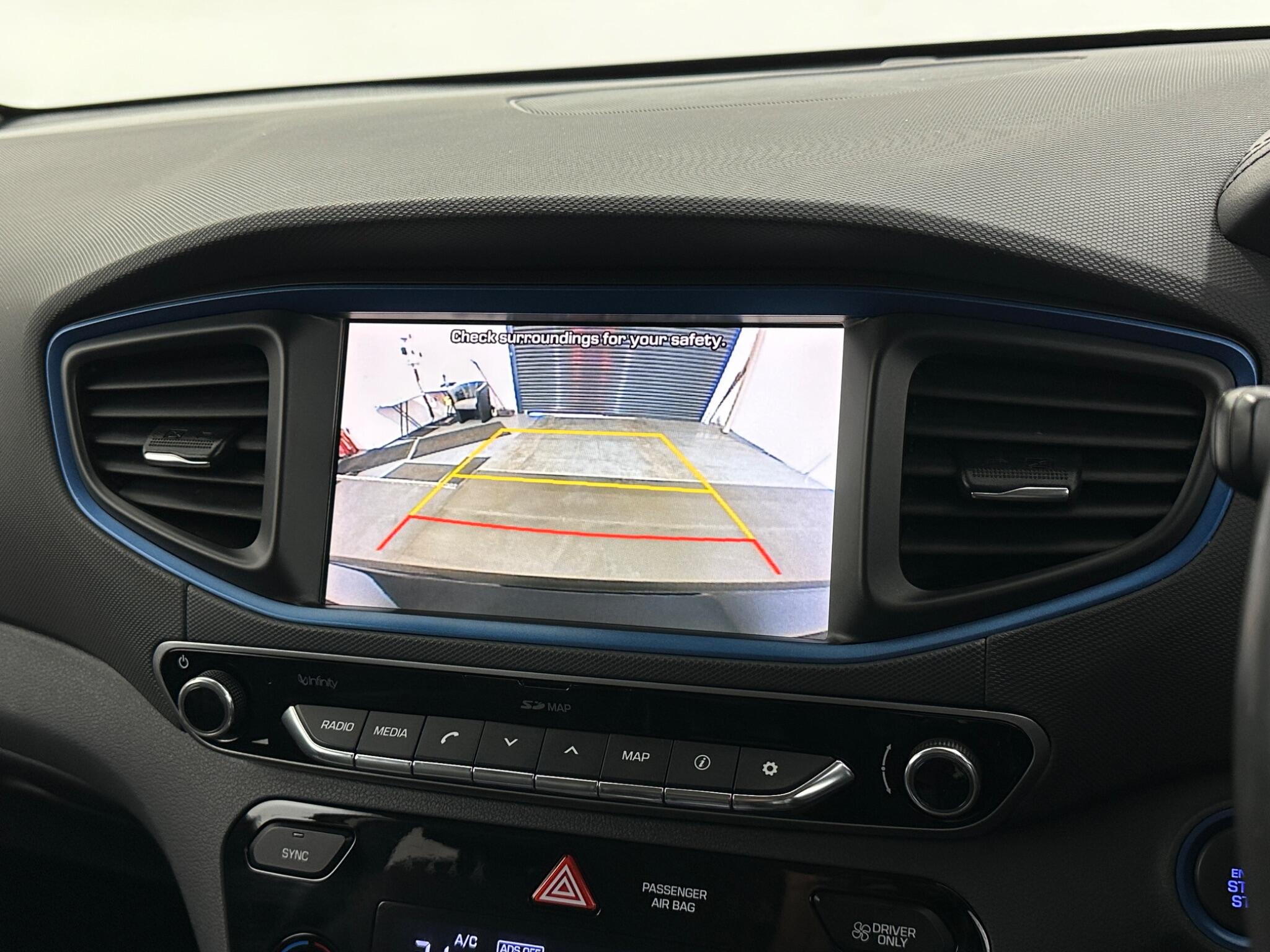 Hyundai IONIQ view 24