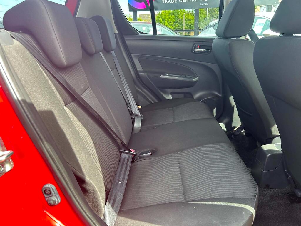 Suzuki Swift view 11