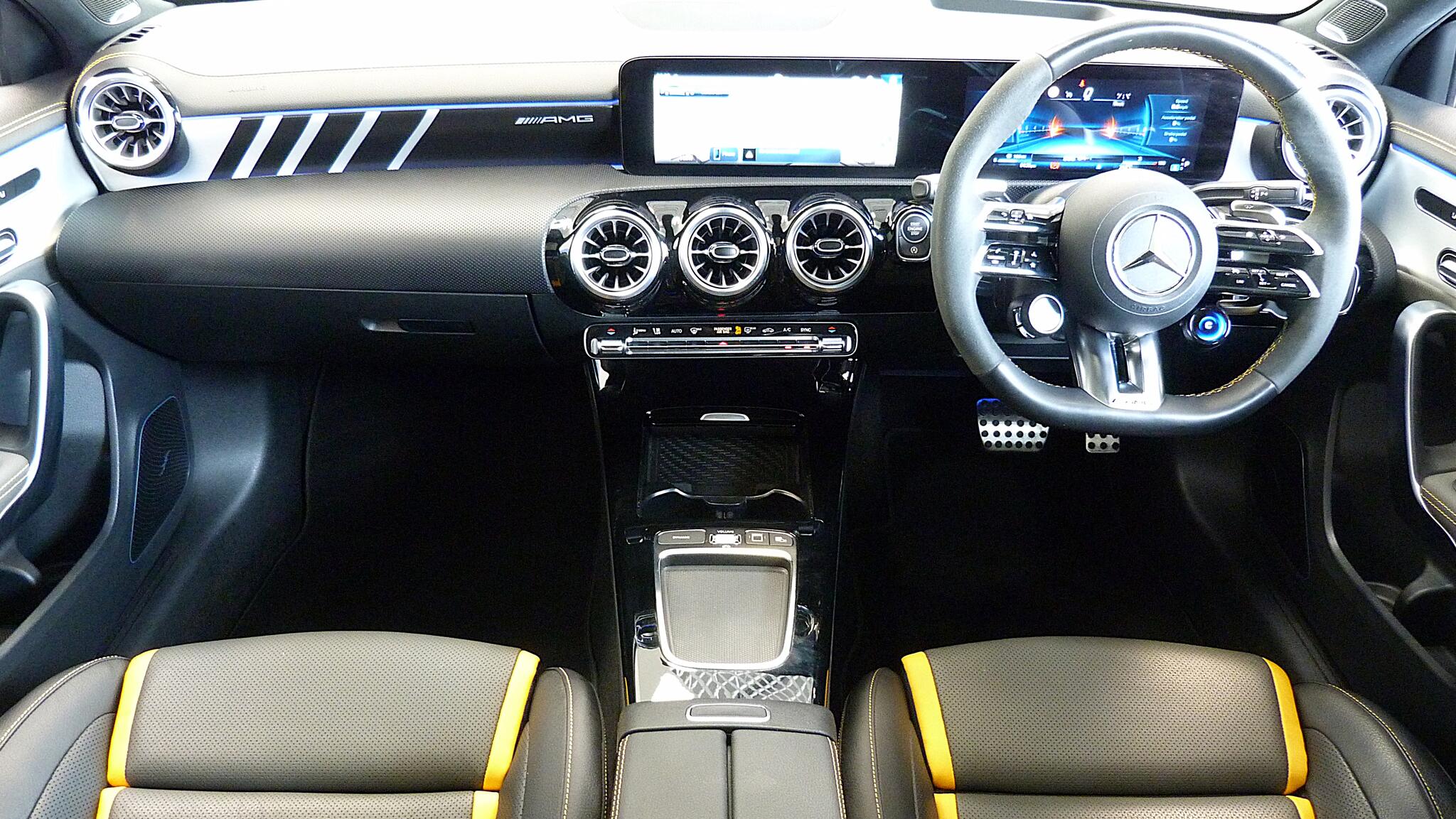 Mercedes-Benz A-Class view 28