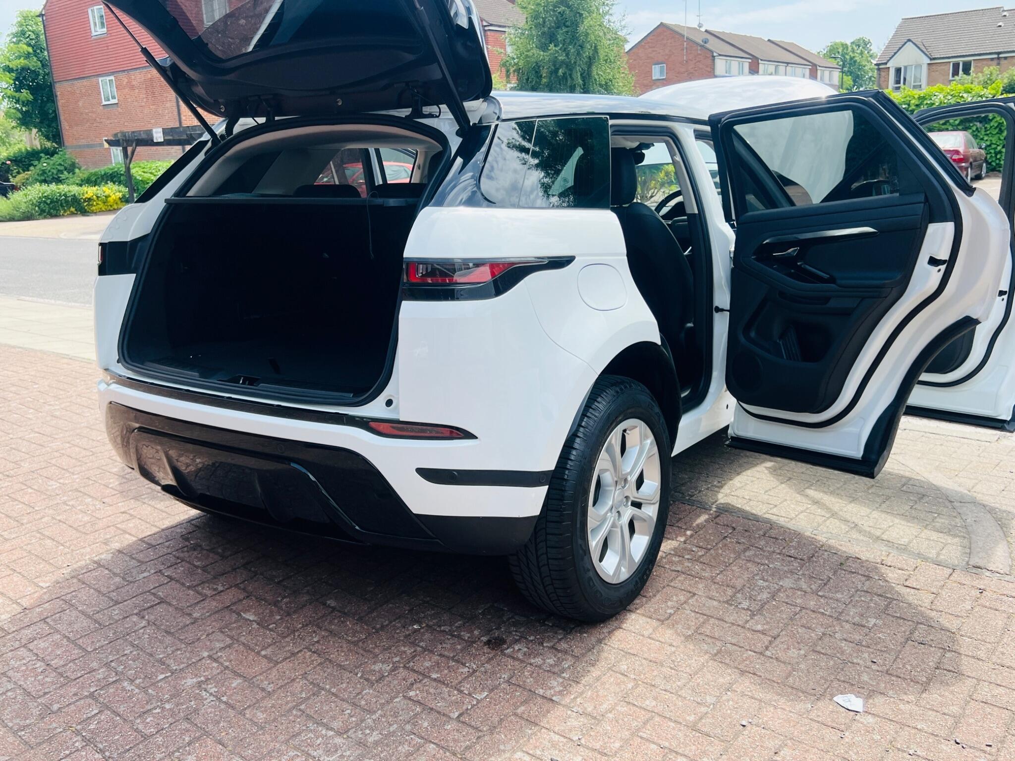 Land Rover Range Rover Evoque view 23
