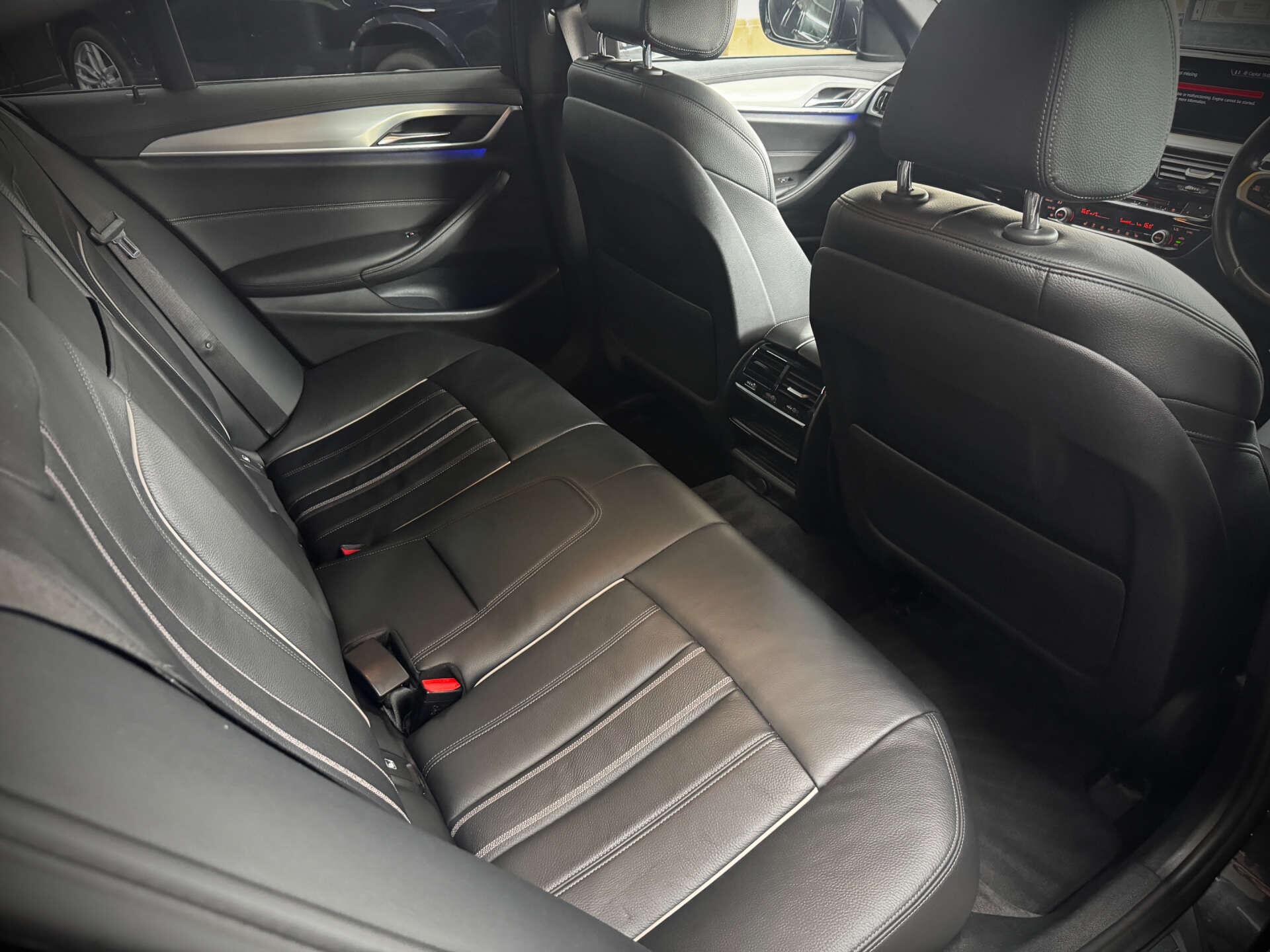 BMW 5 Series view 66