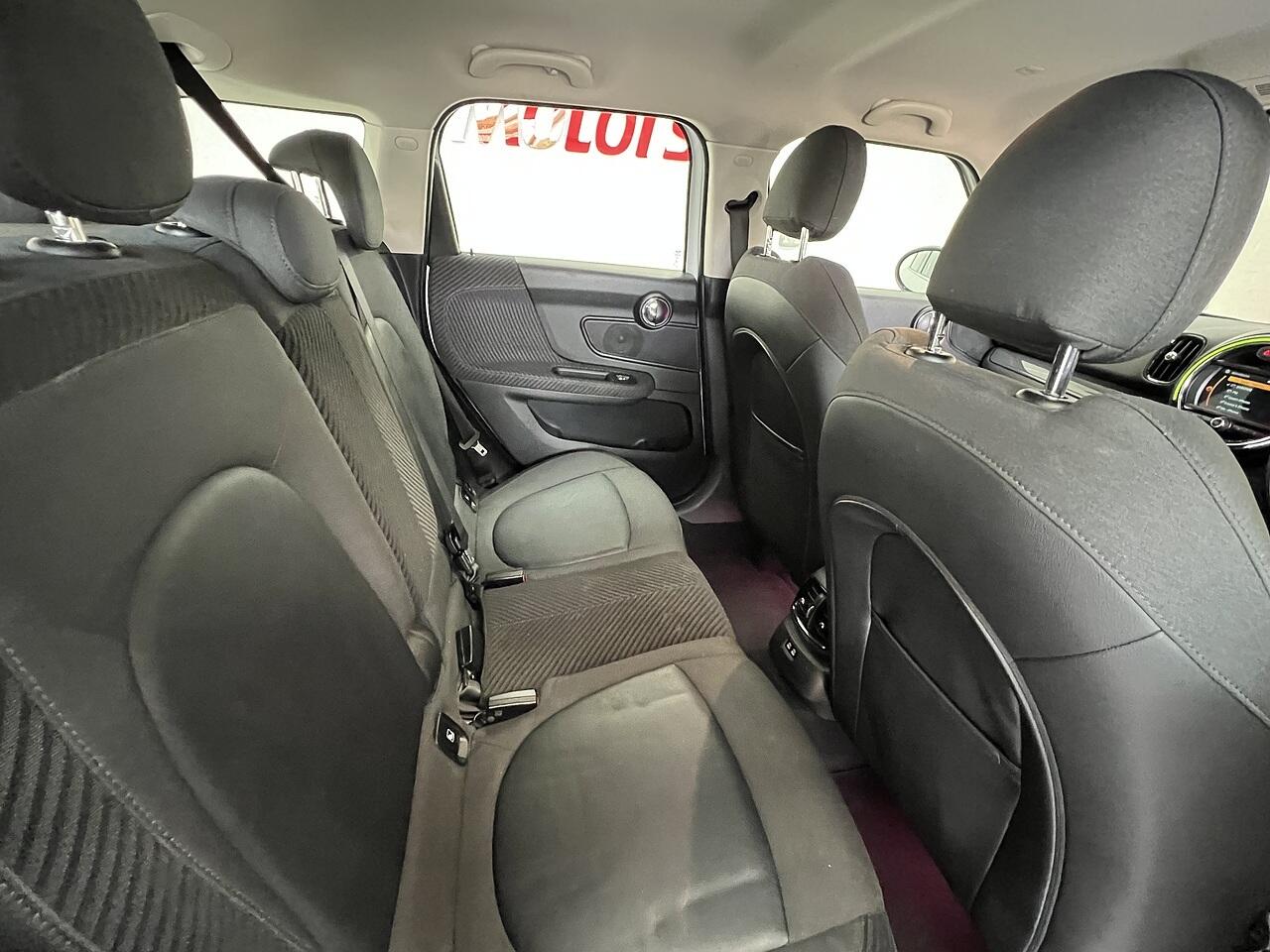 Mini Countryman view 16