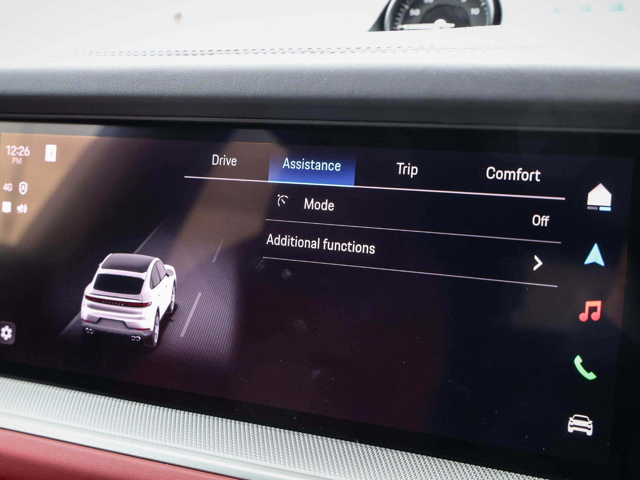 Porsche Cayenne view 53