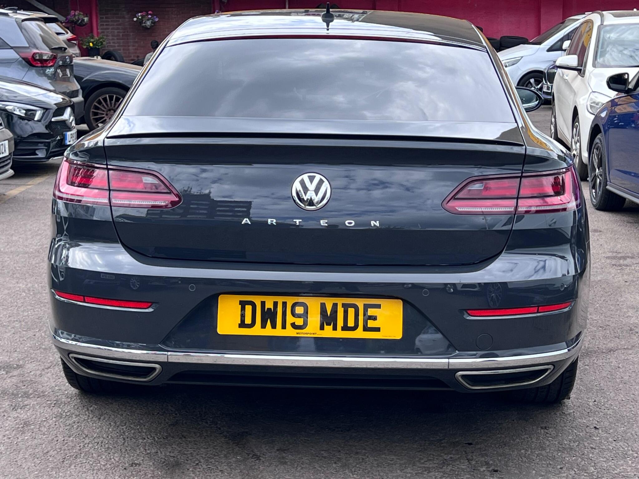 Volkswagen Arteon view 13