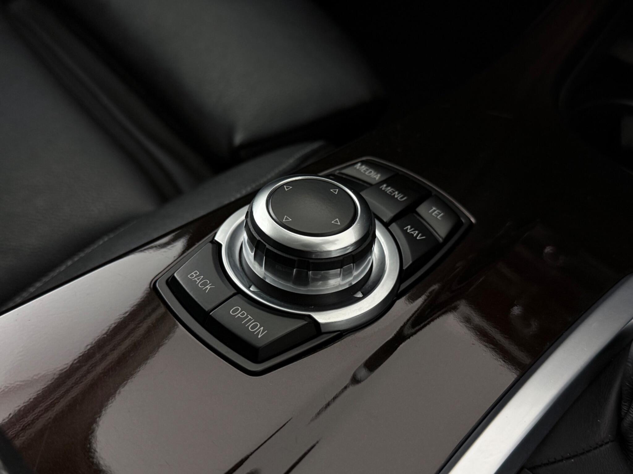 BMW X4 view 23