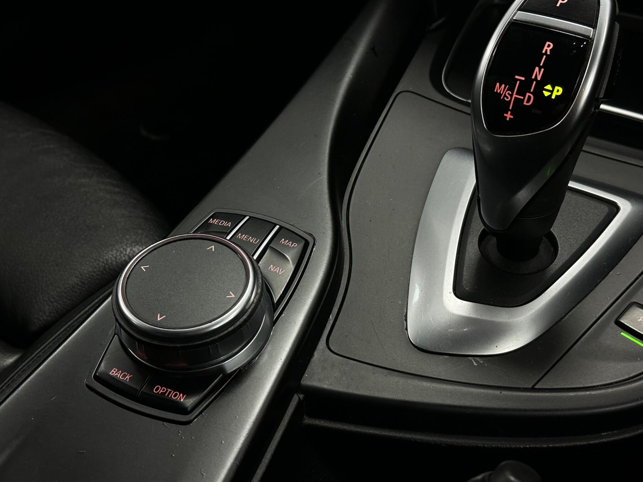 BMW 4 Series view 33