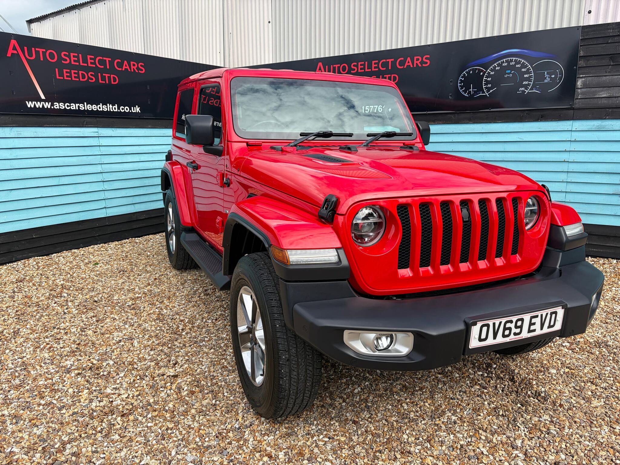 Jeep Wrangler view 16