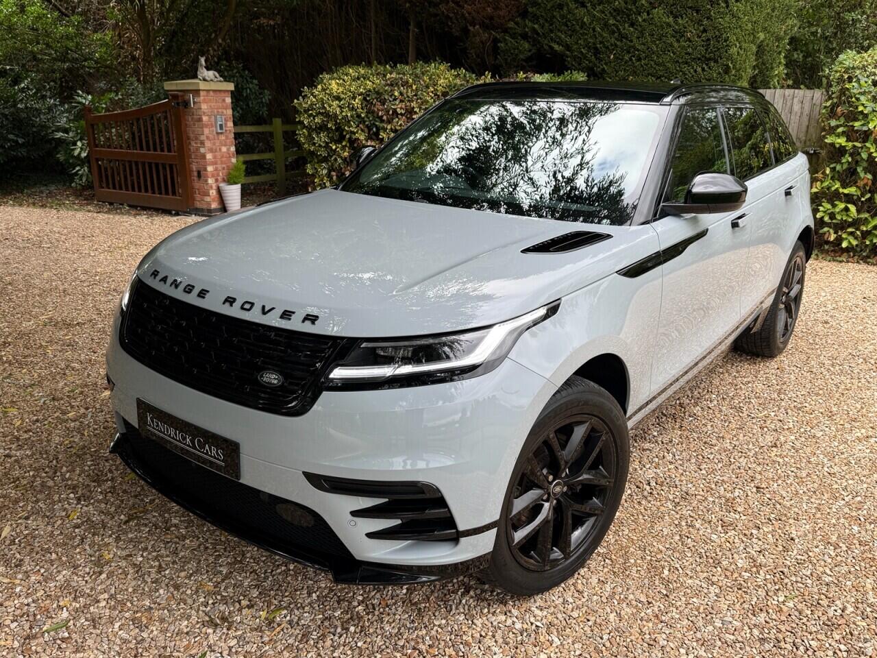 Land Rover Range Rover Velar view 33