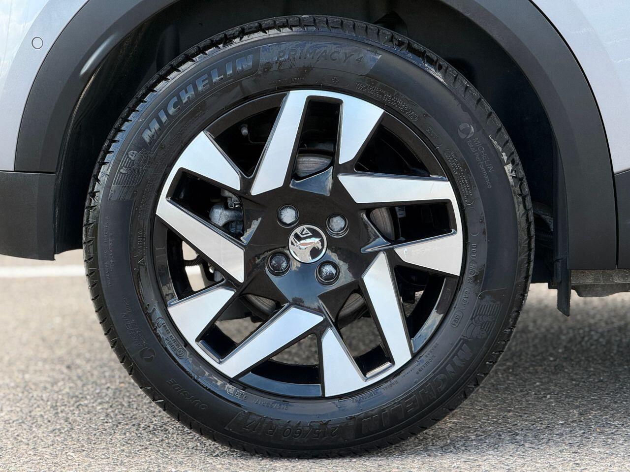 Vauxhall Mokka Electric view 44