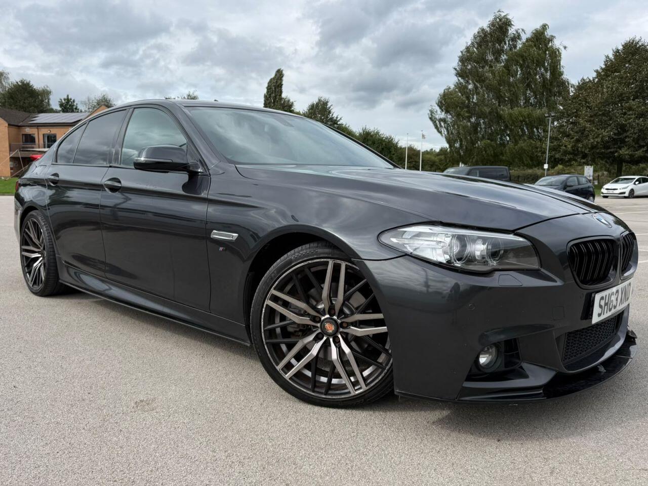 BMW 5 Series view 11