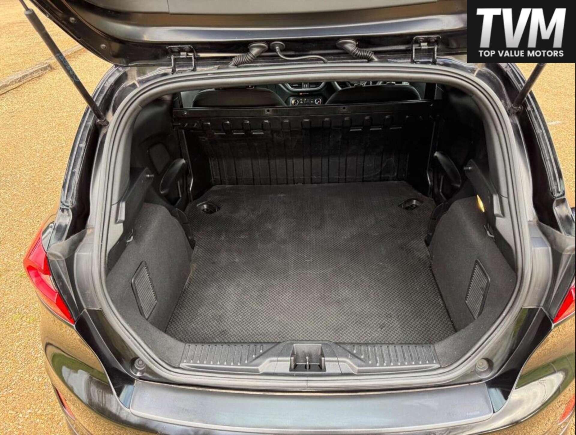 Ford Fiesta view 16