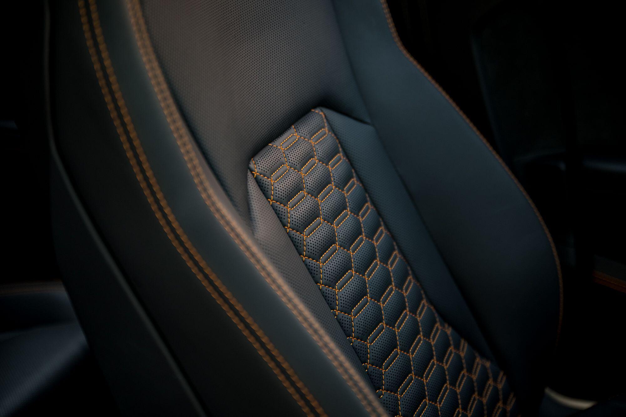 Lamborghini Urus view 39