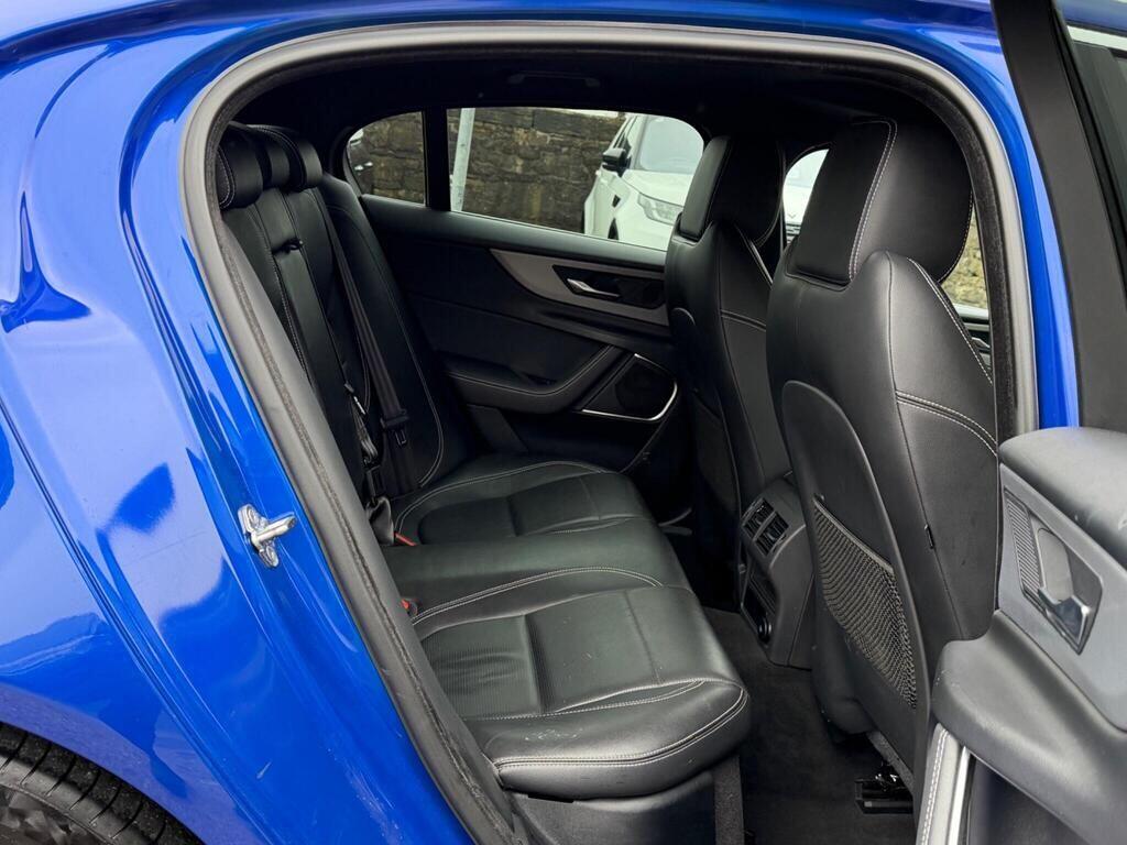 Jaguar XE view 19