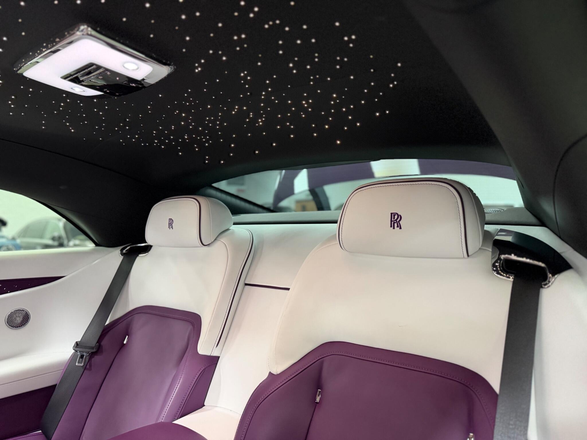 Rolls-Royce Spectre view 88