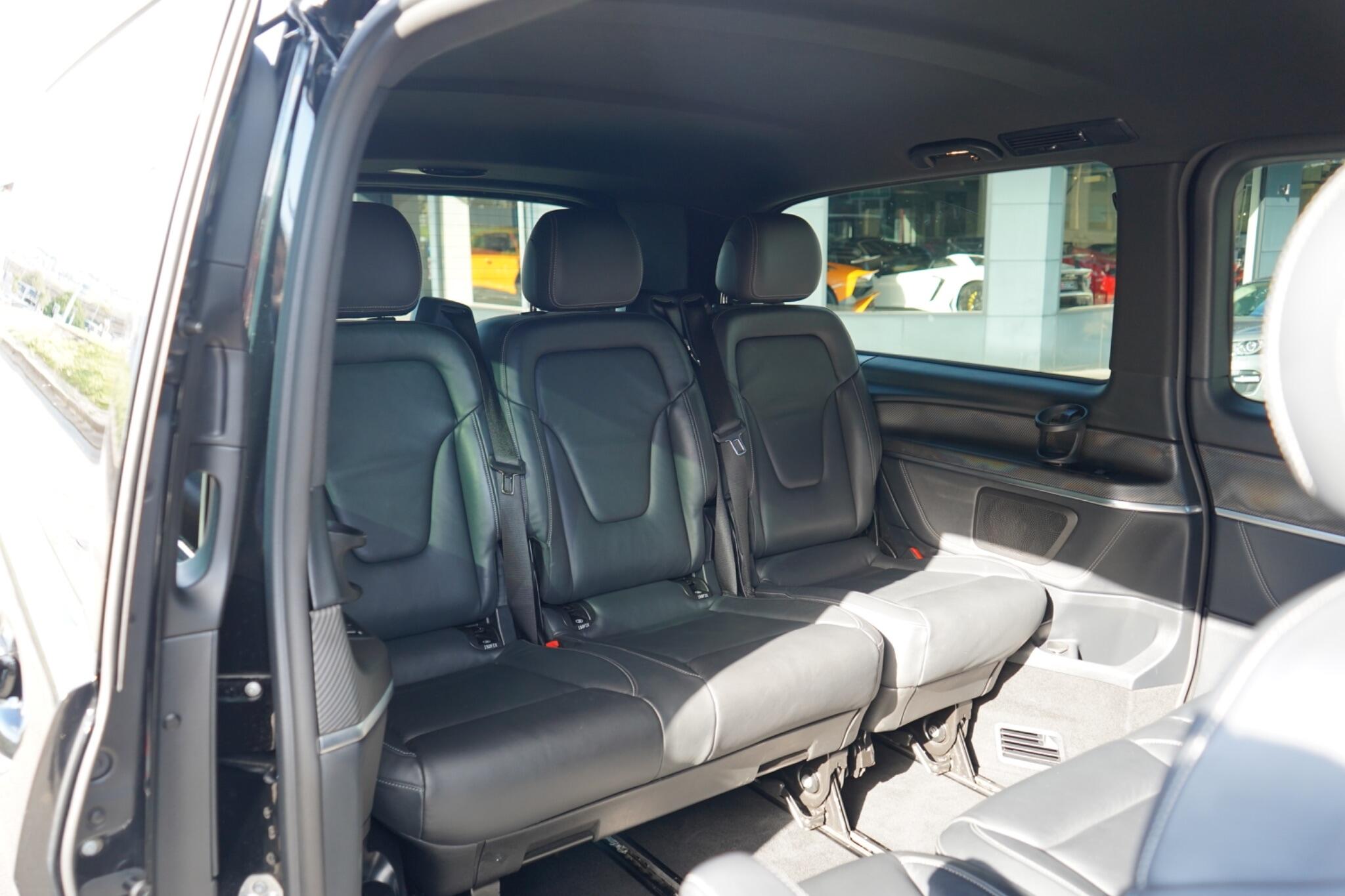 Mercedes-Benz V Class view 24
