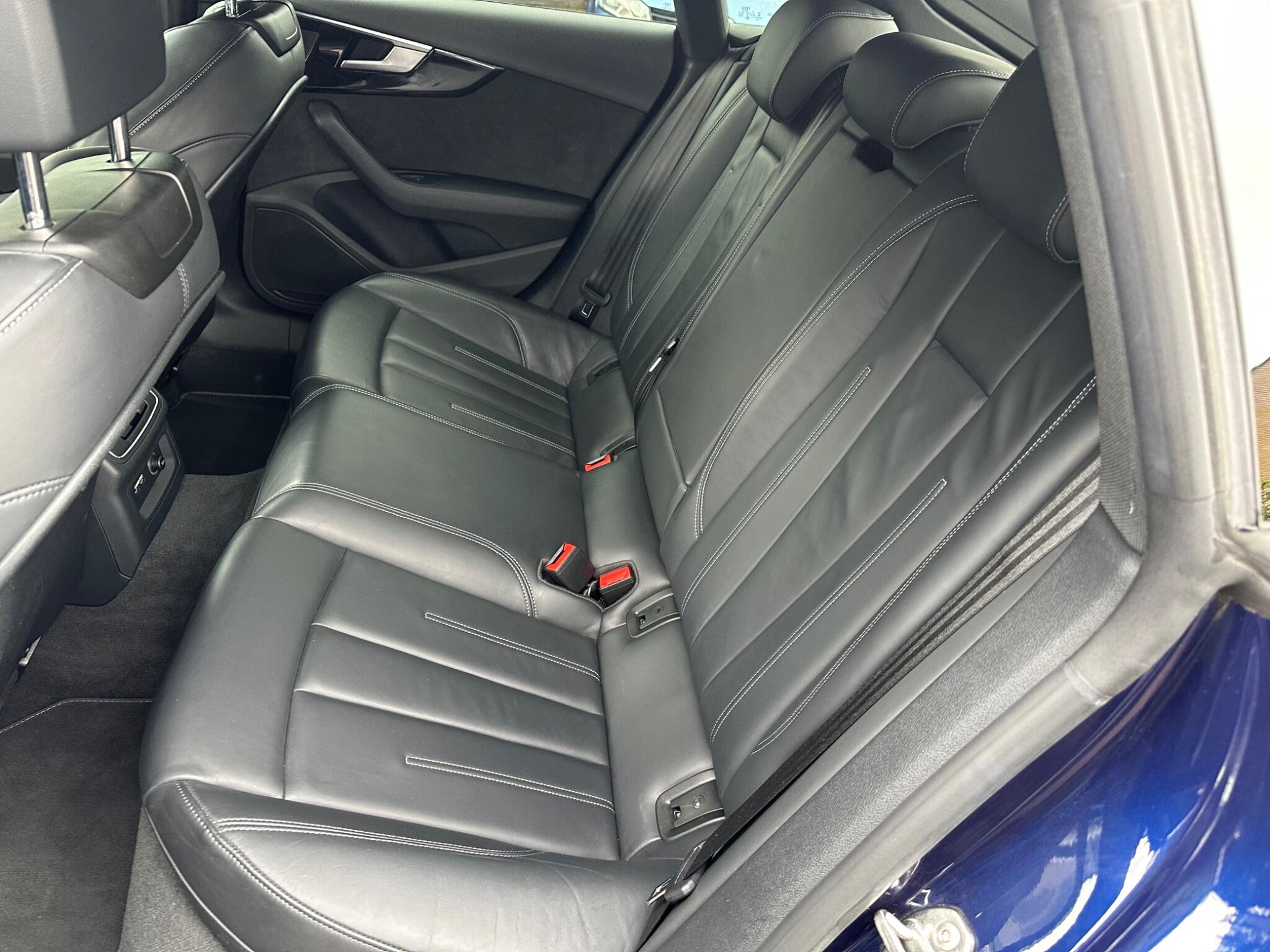 Audi A5 view 6