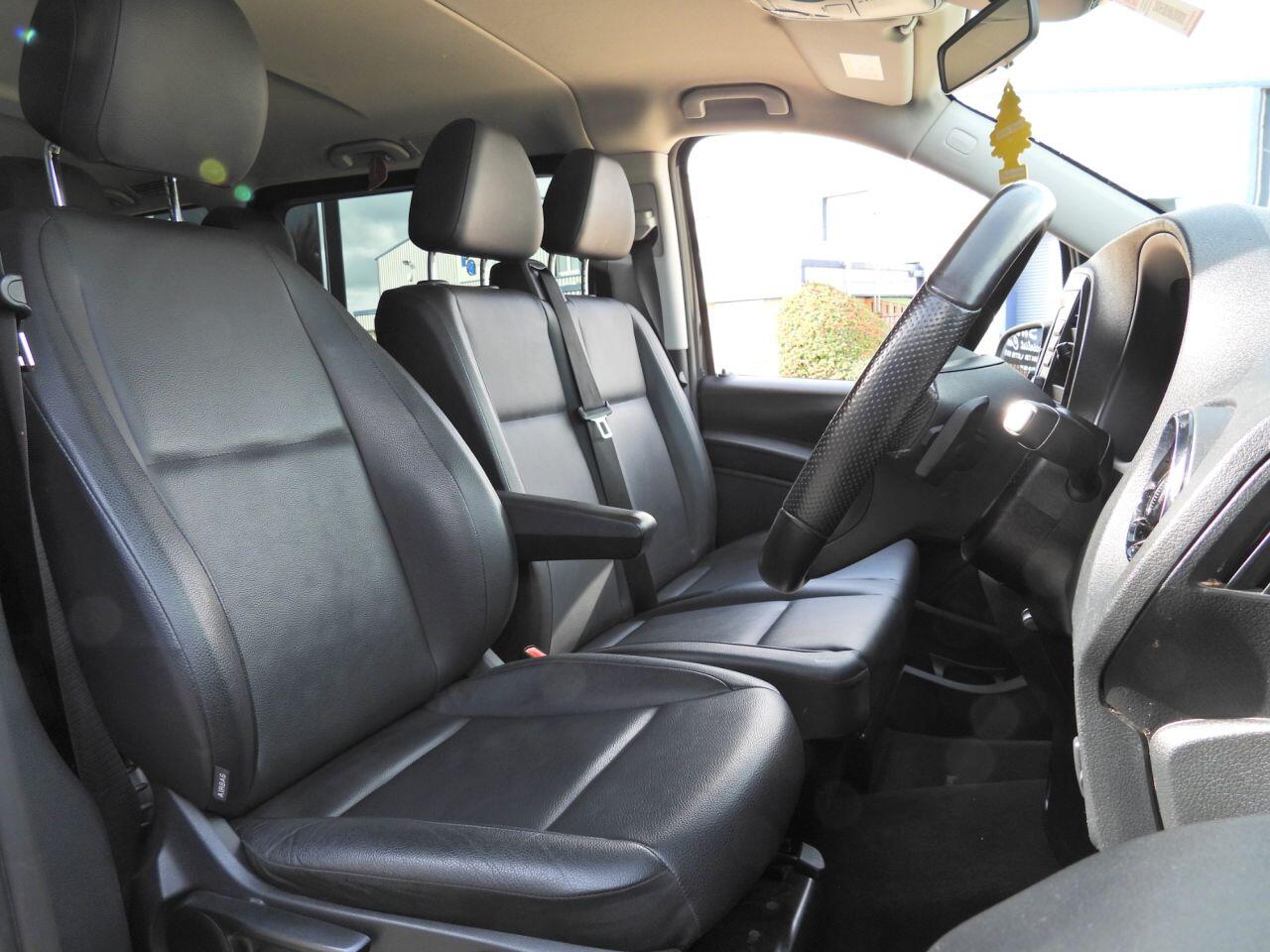 Mercedes-Benz Vito view 26