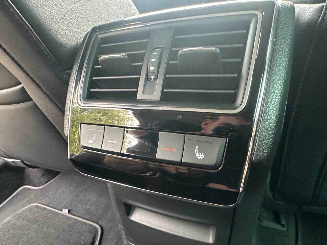 Skoda Superb view 51