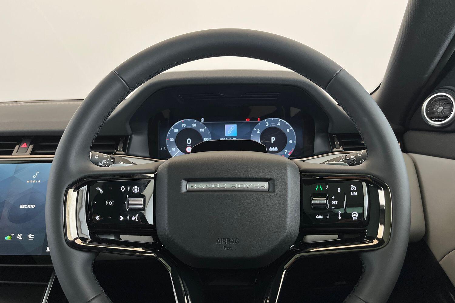 Land Rover Range Rover Evoque view 24