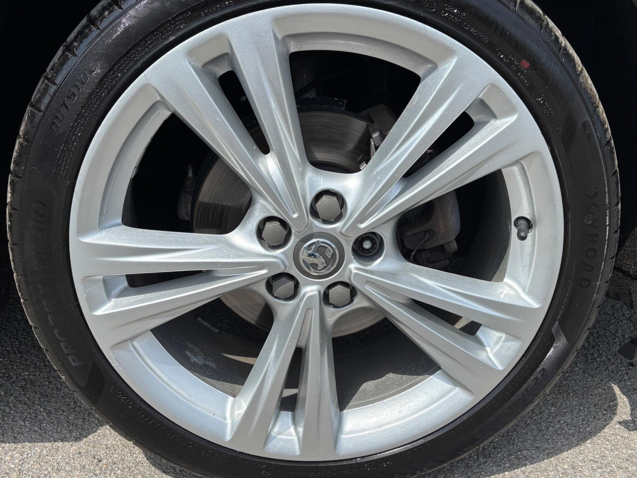 Vauxhall Astra view 9