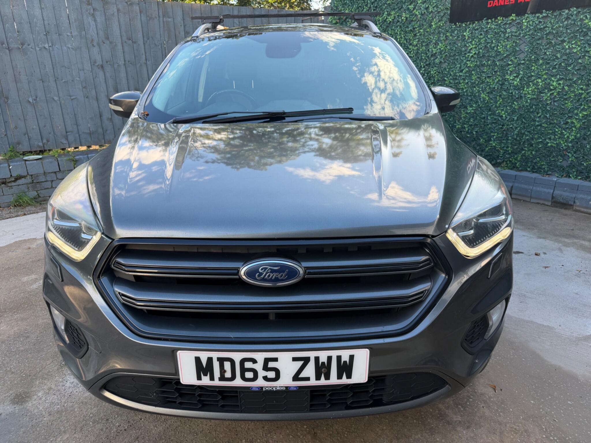 Ford Kuga view 35