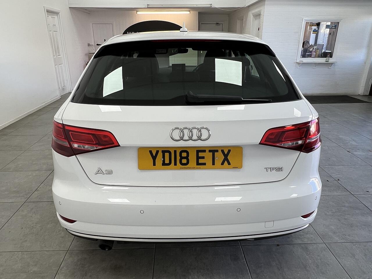 Audi A3 view 4
