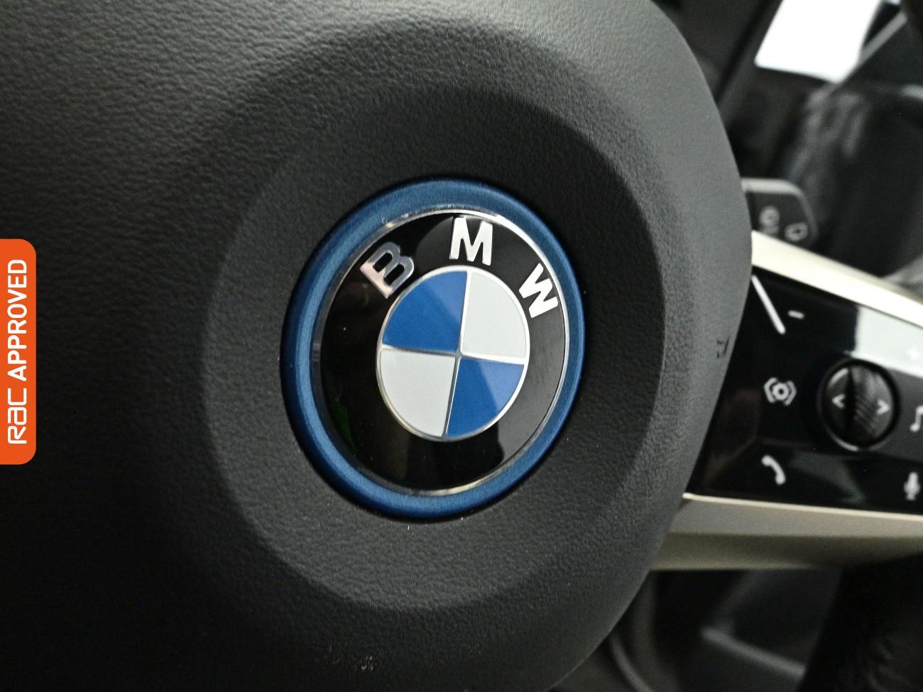 BMW iX view 26