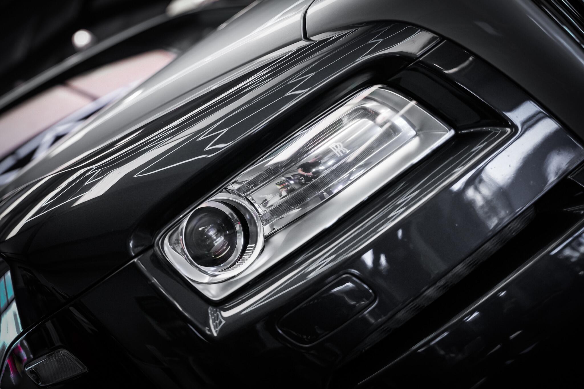 Rolls-Royce Wraith view 40
