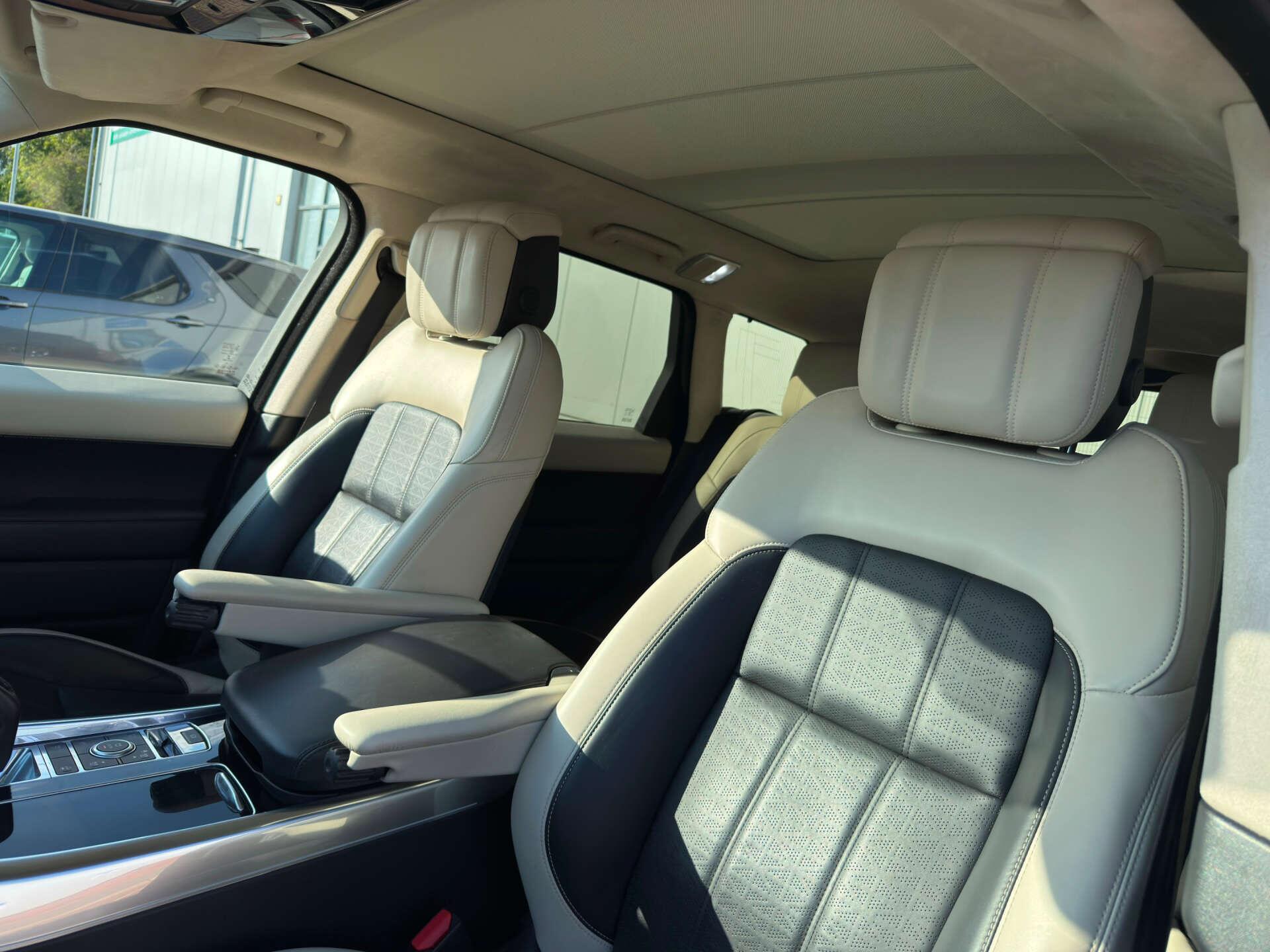 Land Rover Range Rover Sport view 50