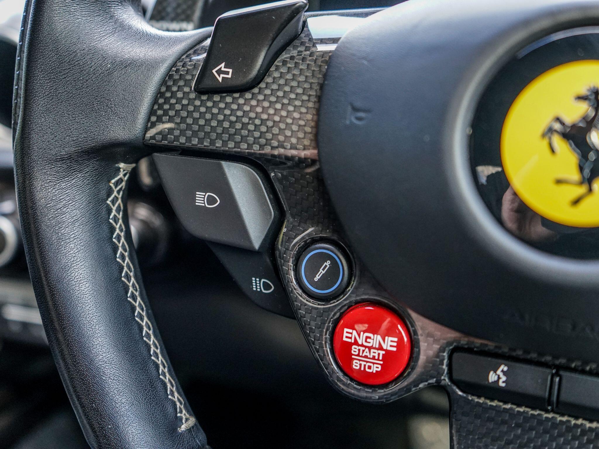 Ferrari 812 view 39
