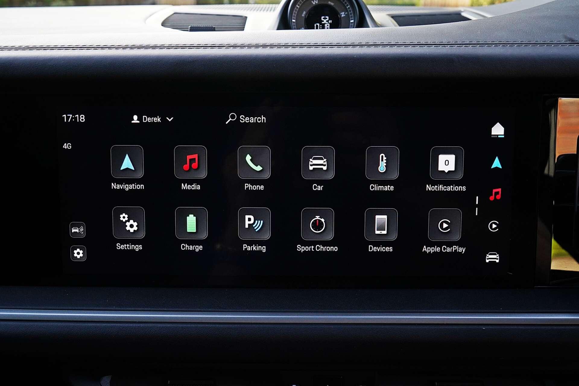 Porsche Cayenne view 25